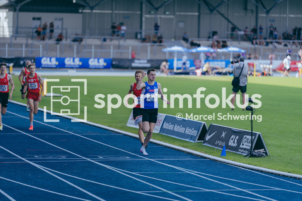 DM U23 U18 Bochum 2026 | 1500-Meter-Lauf mU18, Finale,  Julius Feuerfeil (Sportvg Feuerbach), Startnummer 1685, Dominik Wiedenmann (VfL Sindelfingen), Startnummer 1740, Deutsche Meisterschaften der U18 &amp; U23 2026, Lohrheidestadion Bochum-Wattenscheid, 04.07.2026 Foto: Marcel Schwering / sportimfokus - Realisiert mit Pictrs.com