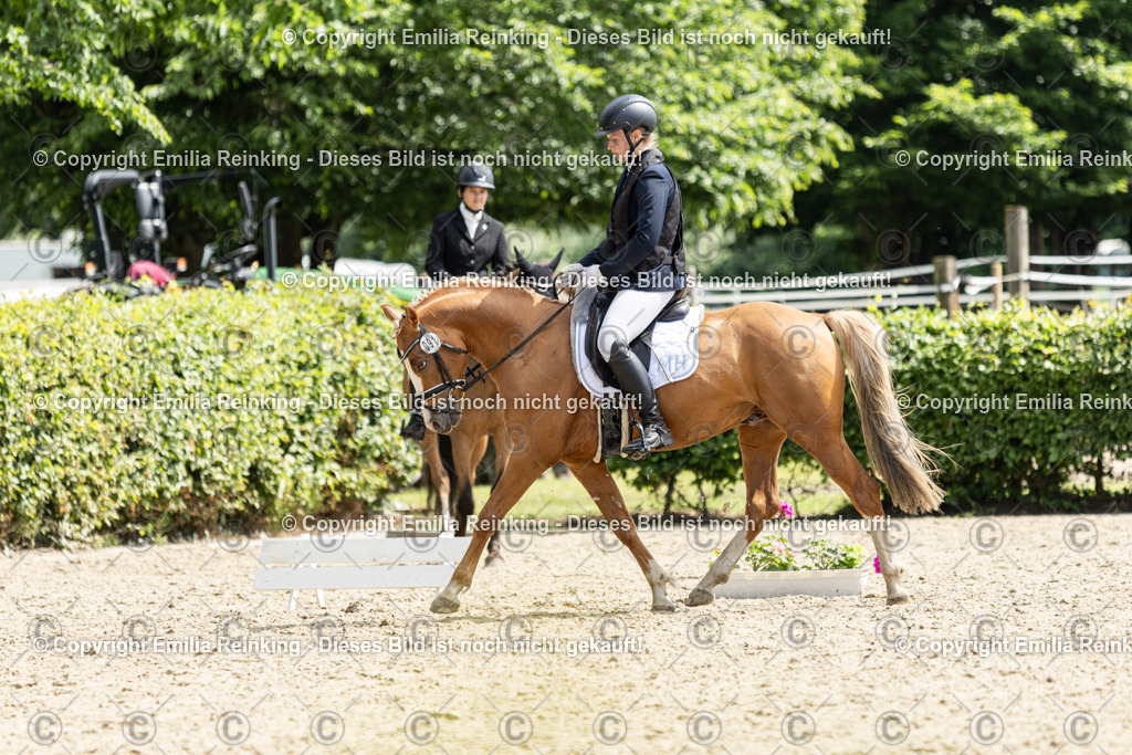 CL5A8085 | Emilia Reinking Fotografie - Realisiert mit Pictrs.com