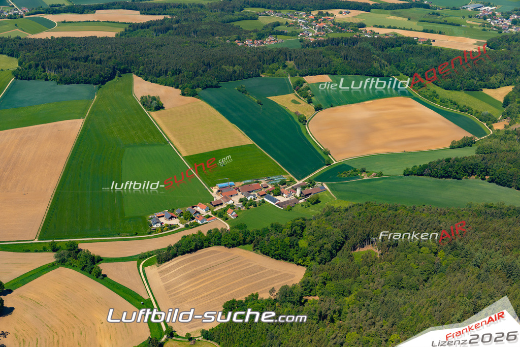 Pestendorf-Weng-2024-56 | Die Luftbild Suche. Hier finden Sie Luftaufnahmen, Drohnen und Schrägluftbilder von Städten und Orte. Aktuelle + Archiv Luftbilder auch mit Lizenz.