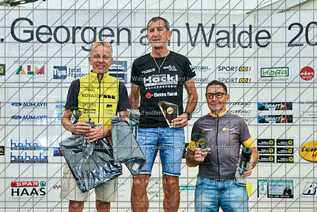 ALP7862_GRANITBEISSER_Siegerehrung_Small | (C)FotoLois.com, Alois Spandl, 28. GRANITBEISSER Mountainbike-Marathon in St. Georgen am Walde, Sa 3. Sept. 2022.