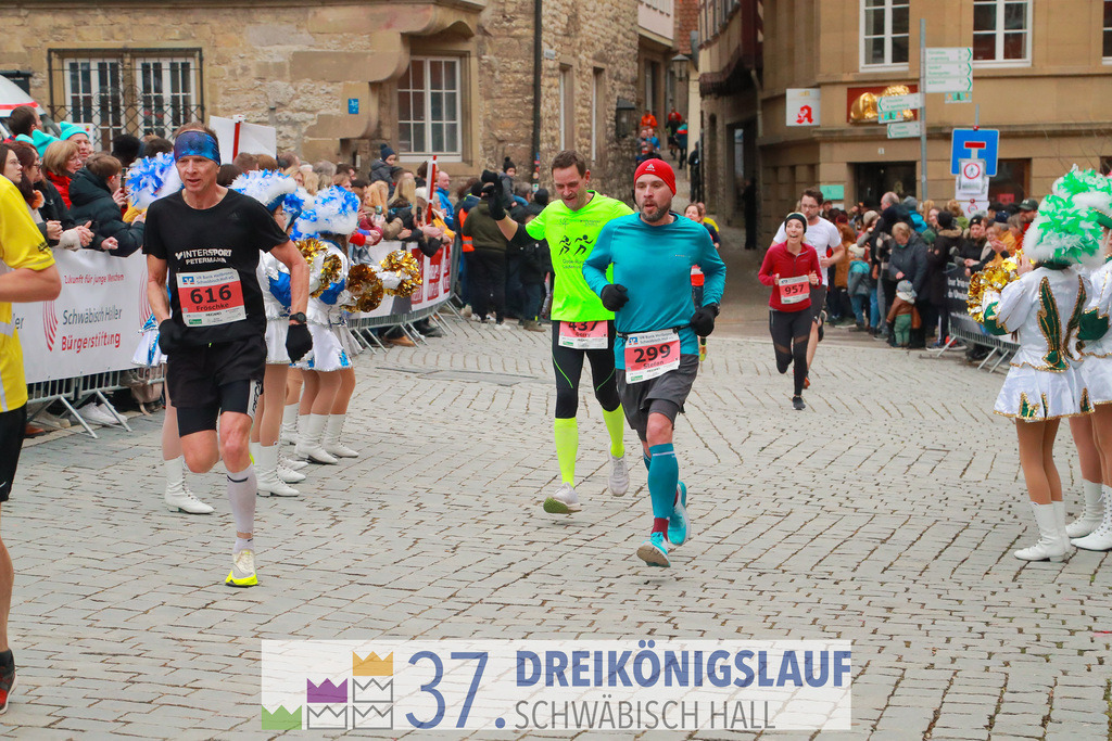 VR Bank Hauptlauf 10000m | 3 Koenigslauf 2023 - Realisiert mit Pictrs.com