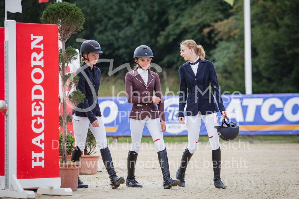 220730_BHO_PonyTrophy-300 | Deine schönsten Turniermomente als professionelle Fotos! Entdecke hochwertige Pferdesport-Fotografie im Online-Shop. Jetzt Fotos finden & bestellen!