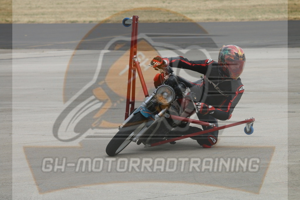 IMG_3325 | gh-motorradtraining-foto.de - Realisiert mit Pictrs.com