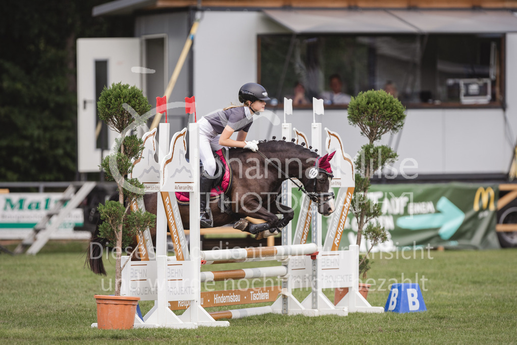 230714_LC_Mini-208 | Deine schönsten Turniermomente als professionelle Fotos! Entdecke hochwertige Pferdesport-Fotografie im Online-Shop. Jetzt Fotos finden & bestellen!