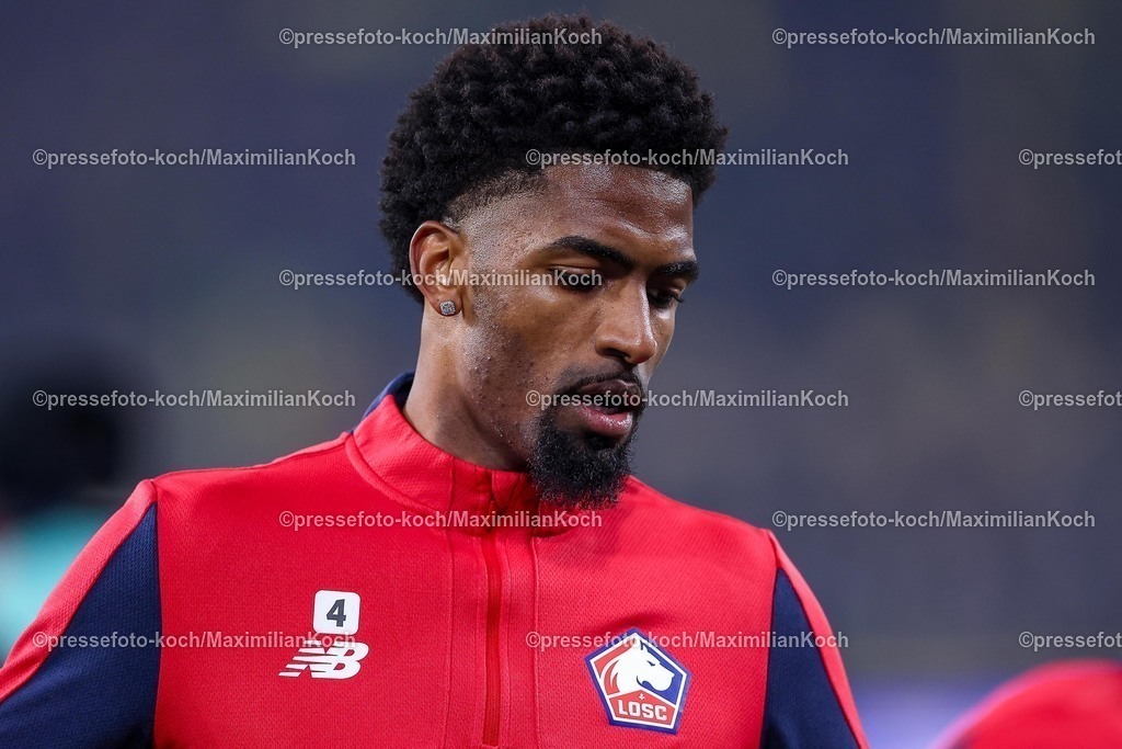 UCL04032502118 | 04.03.2025, Fußball, UEFA Champions League, Borussia Dortmund - OSC Lille, Signal Iduna Park, Runde der 16, Saison 2024 2025: Alexsandro Victor de Souza Ribeiro (LOSC Lille #4)
