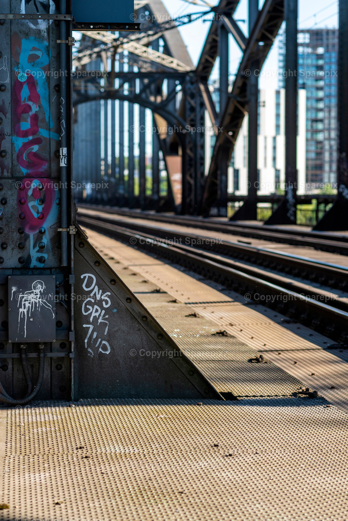 PIX_Bridges37_Full | sparepix - Realisiert mit Pictrs.com