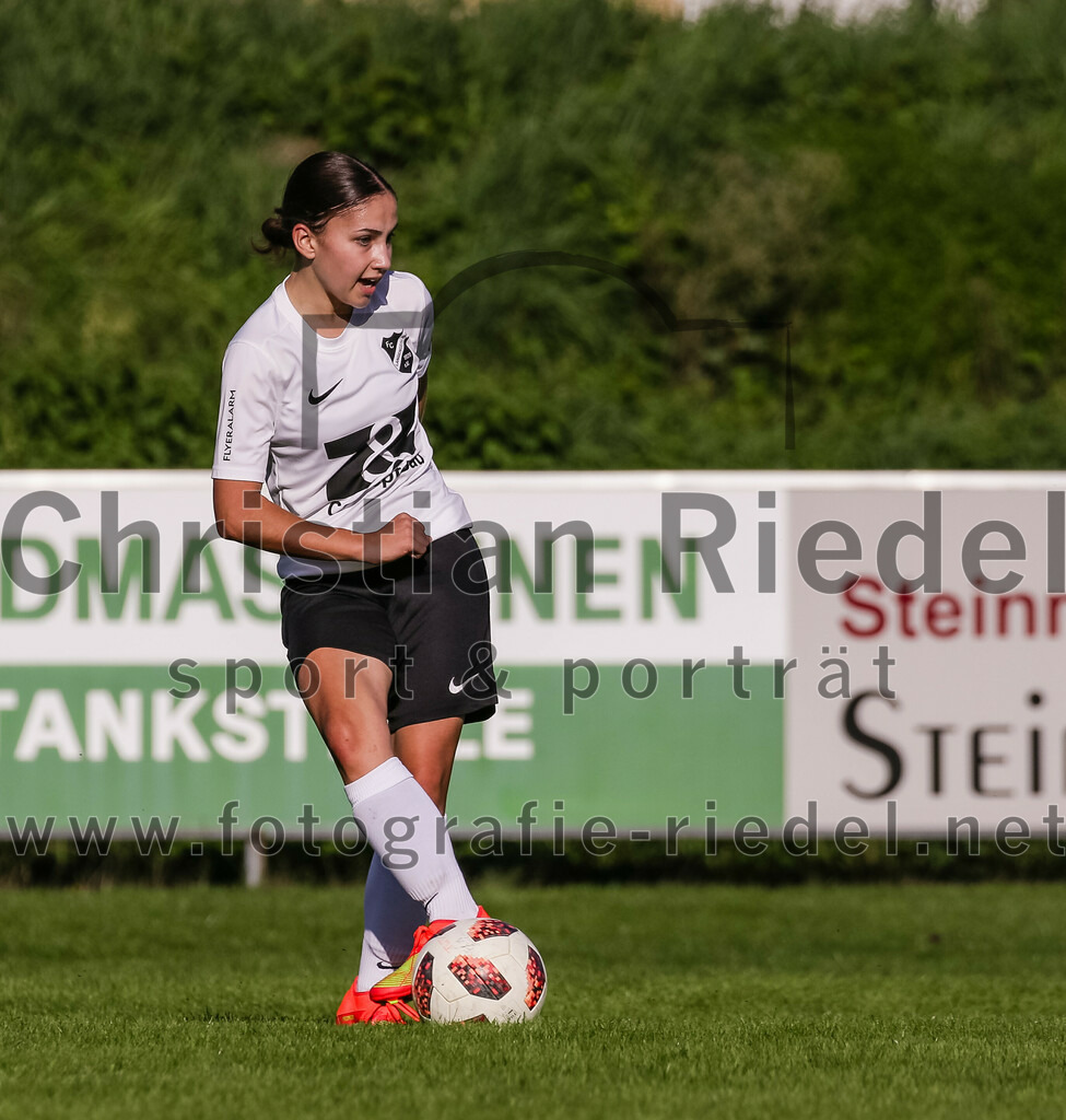 2023-09-02_060_FC_Moosinning_gegen_FC_Langengeisling | Moosinning, Deutschland, 02.09.2023:
Fußball, Hiscox Kreispokal 2023 / 2024, 1. Spieltag, FC Moosinning gegen FC Langengeisling, Endergebnis: 2:5

Foto: Christian Riedel / fotografie-riedel.net