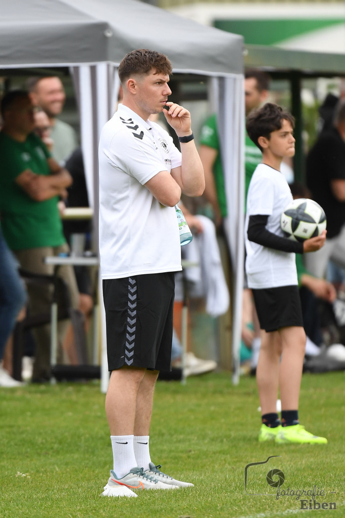 Sport-Duwe Cup | Sport-Duwe Cup Oldenburg; TuS Eversten (mint)-VFL Oldenburg (rot) am 05.07.2025 in Oldenburg (Sportanlage TuS Eversten), Photo: Philip Eiben 2025 - Realisiert mit Pictrs.com