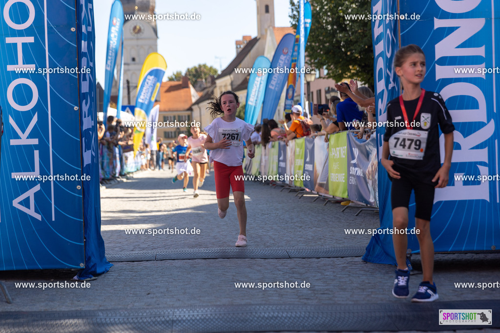 VJ__3292 | Stadtlauf Erding 2025 #stadtlauferding #erdingstadtlauf #stadtlauf_erding #laufmotivation #trisporterding #yourpictrs #sportshot_your_pictrs