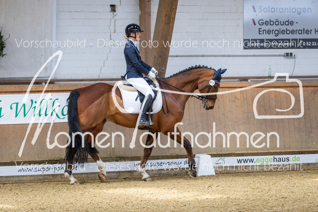 Sth-LPO25-A-Dr-038 | MomenTaufnahmen Pferdesportfotos