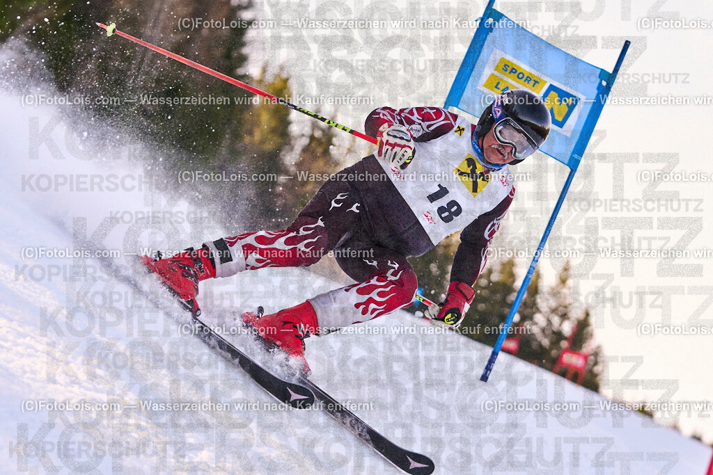 ALP0302_MastersCup-RTL-I_LKHF_Buechsenmeister Rudolf | NÖ Raiffeisen MastersCup, Jugend - Damen - Herren, Riesentorlauf-Rennen 1 auf der Fuchswaldpiste, durchführender Verein: Schiklub Lackenhof, So 9. Februar 2025.