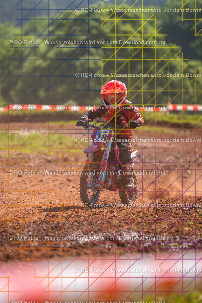 Wolfshausen 1 Lauf -460 | Sportfotografie von RO-Fotos: Motorsport, Motocross, Enduro, Laufveranstaltungen und Triathlon. Professionelle Fotos von Sportlern und Events. - Realisiert mit Pictrs.com