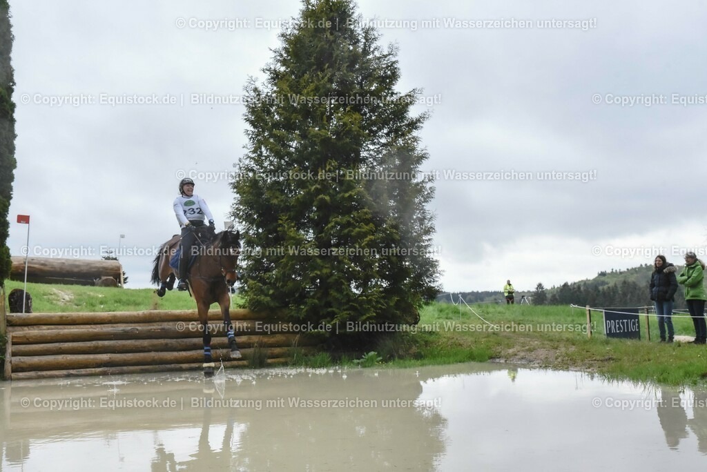 20230513_CCI2_Section2_Gelände_0496 | equistock