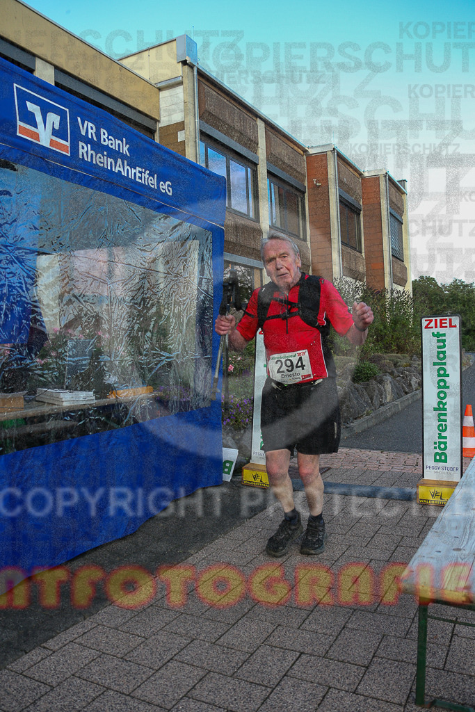 250801_2003_EX1_8544 | Sportfotografie im Rhein-Sieg Kreis, Köln, Bonn, NRW, Rheinland Pfalz, Hessen, etc. Unser Tätigkeitsfeld umfasst den Laufsport vom Volkslauf über den Marathon, Duathlon, Triathon bis zum Ultralauf wie Kölnpfad Ultra oder Schindertrail.