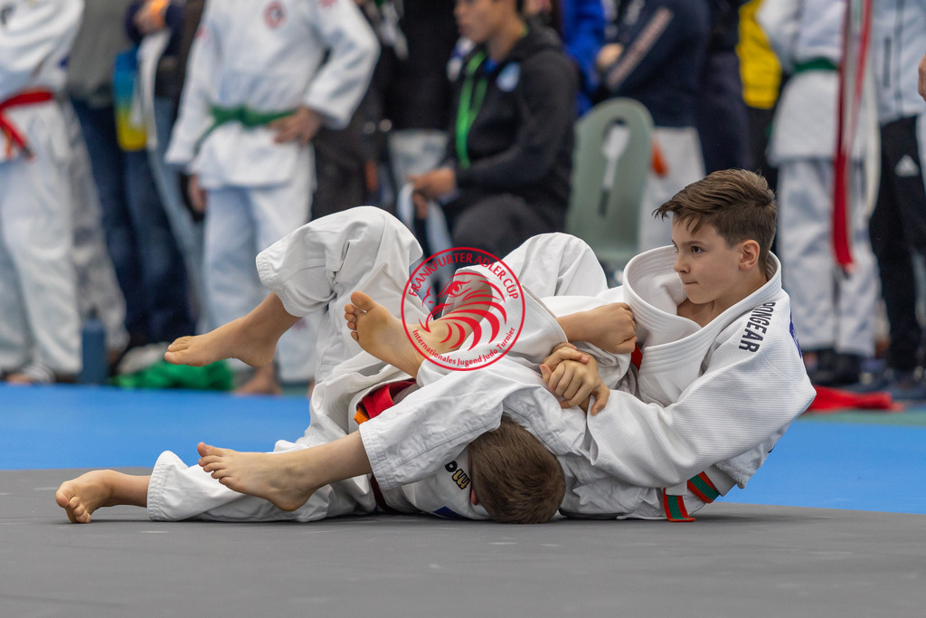 Internationaler Adler Cup 2024 | Foto vom Internationalen Adler Cup Judo Turnier im Sport- und Freizeitzentrum Kalbach im Oktober 2024 - Realisiert mit Pictrs.com