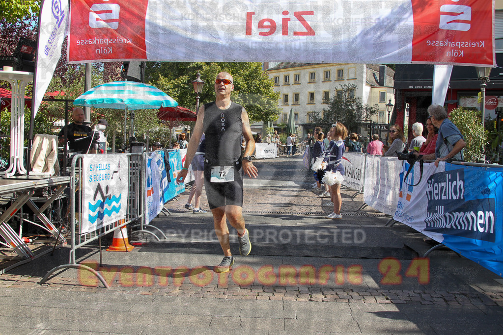 250824_1227_EV4_9239 | Sportfotografie im Rhein-Sieg Kreis, Köln, Bonn, NRW, Rheinland Pfalz, Hessen, etc. Unser Tätigkeitsfeld umfasst den Laufsport vom Volkslauf über den Marathon, Duathlon, Triathon bis zum Ultralauf wie Kölnpfad Ultra oder Schindertrail.