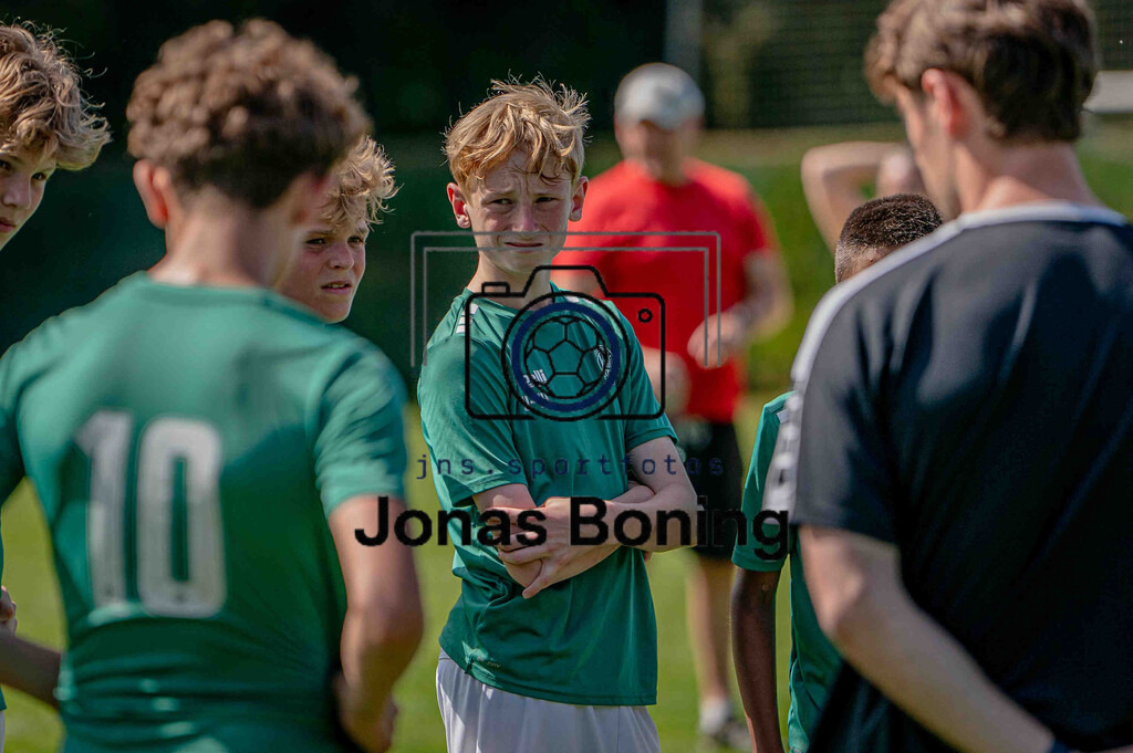 Fußball I C-Junioren I Saison 2025-2026 I Pfingsturnier Langförden I 15794 | jns.sportfotos - Realisiert mit Pictrs.com