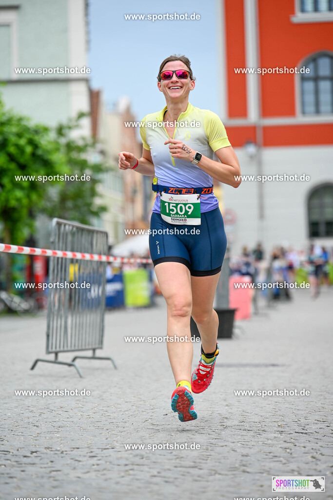 SZI_5355 | Stadttriathlon Erding 2025. #yourpictrs #sportshot_your_pictrs @Sportshotphotography #stadttriathlonerding Copyright: www.sportshot.de