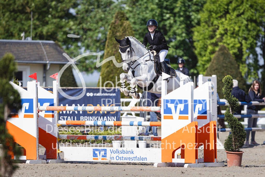 260509_PfSpTa_11_M1-Spr-115 | Deine schönsten Turniermomente als professionelle Fotos! Entdecke hochwertige Pferdesport-Fotografie im Online-Shop. Jetzt Fotos finden & bestellen!