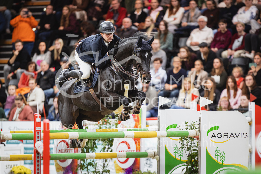 251102_OLD_S4-Spr_GP-933 | AGRAVIS Cup Oldenburg 2025 | S****-Springen | Große Tour