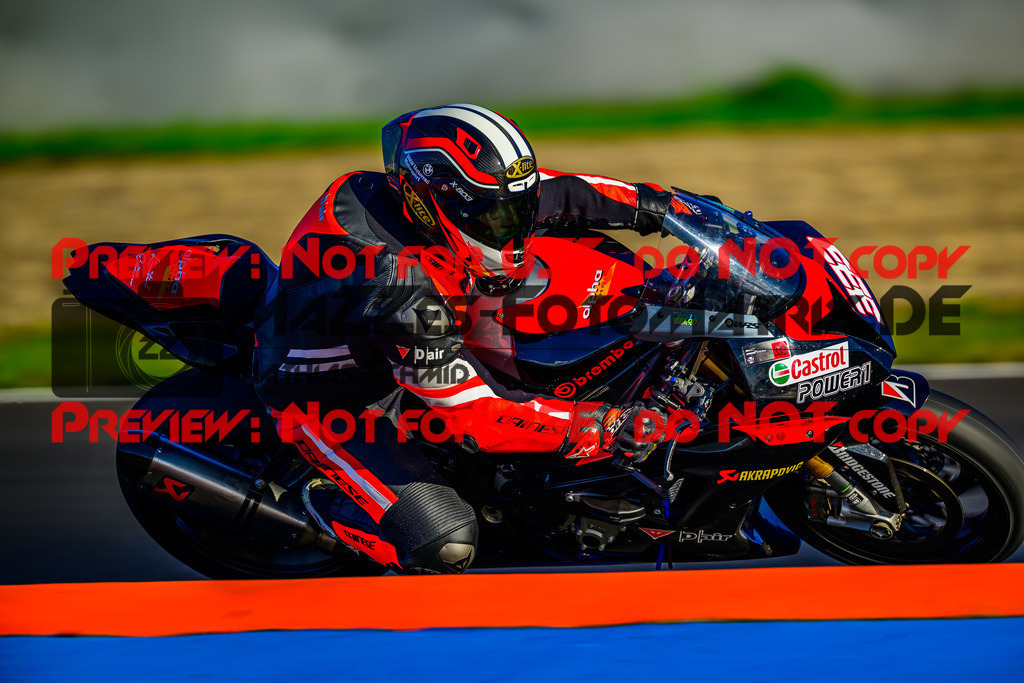 MaZZes_Fotomatrix_20250912_6007705_3432-2 | ROT