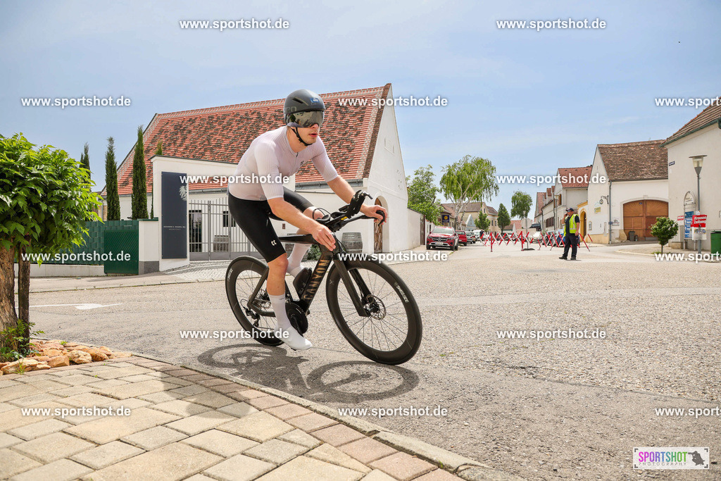 LUR_6390 | Neusiedler See Radmarathon 2025 #neusiedlerseeradmarathon #yourpictrs #sportshot_your_pictrs @Sportshotphotography Copyright:www.sportshot.de