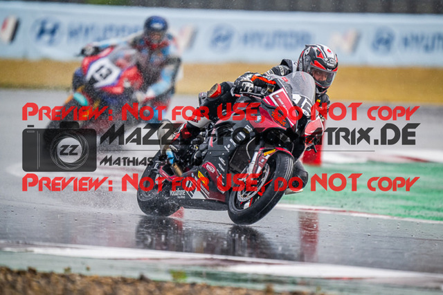 MaZZes_FotoMatrix_220624_4672 | TWINCUP