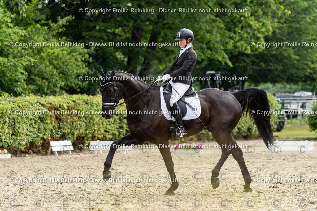 CL5A4571 | Emilia Reinking Fotografie - Realisiert mit Pictrs.com