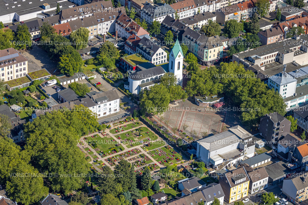 Dortmund240803938 | Luftbild, Friedhof am Hombrucher Marktplatz, evang. Kirche, Stadtbezirk Hombruch, Dortmund, Ruhrgebiet, Nordrhein-Westfalen, Deutschland