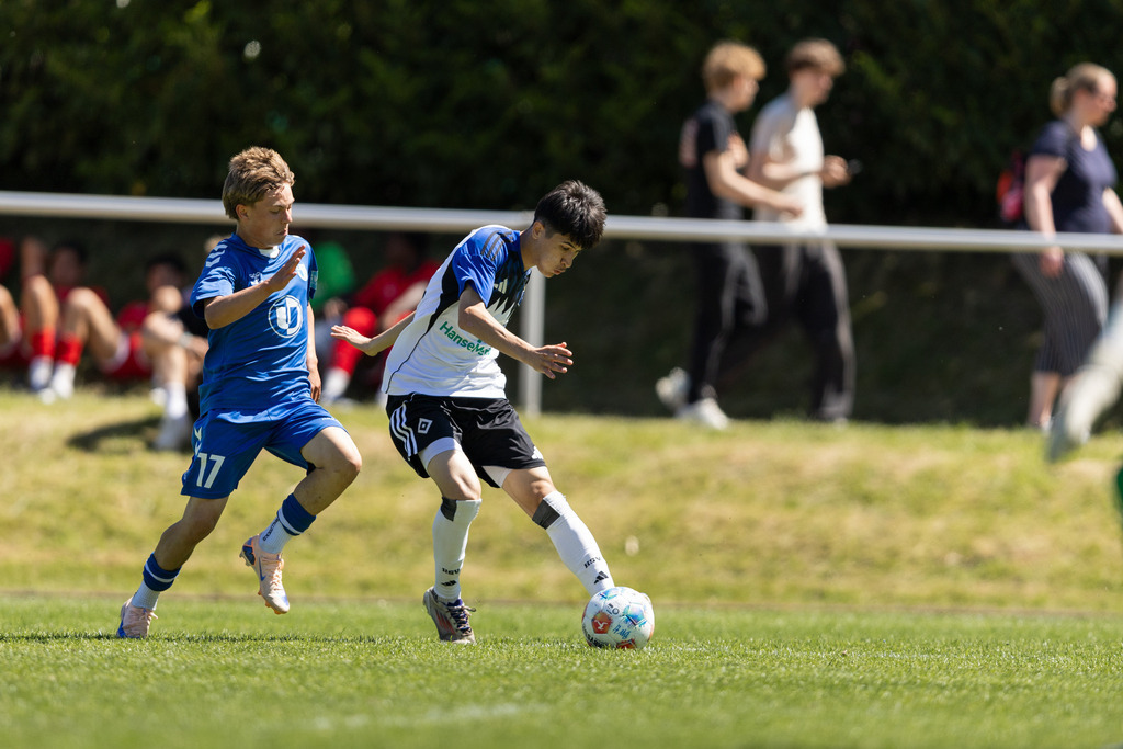 Fußball I Männer I 40. Pfingscup Hollage I 13316 | realhellocedii - Realisiert mit Pictrs.com