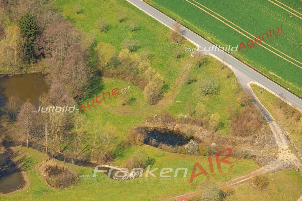 Luftbild von Klosterlangheim Lichtenfels - Luftaufnahme wurde 2016 von https://frankenair.de mittels Flugzeug (keine Drohne) erstellt - die Geschenkidee