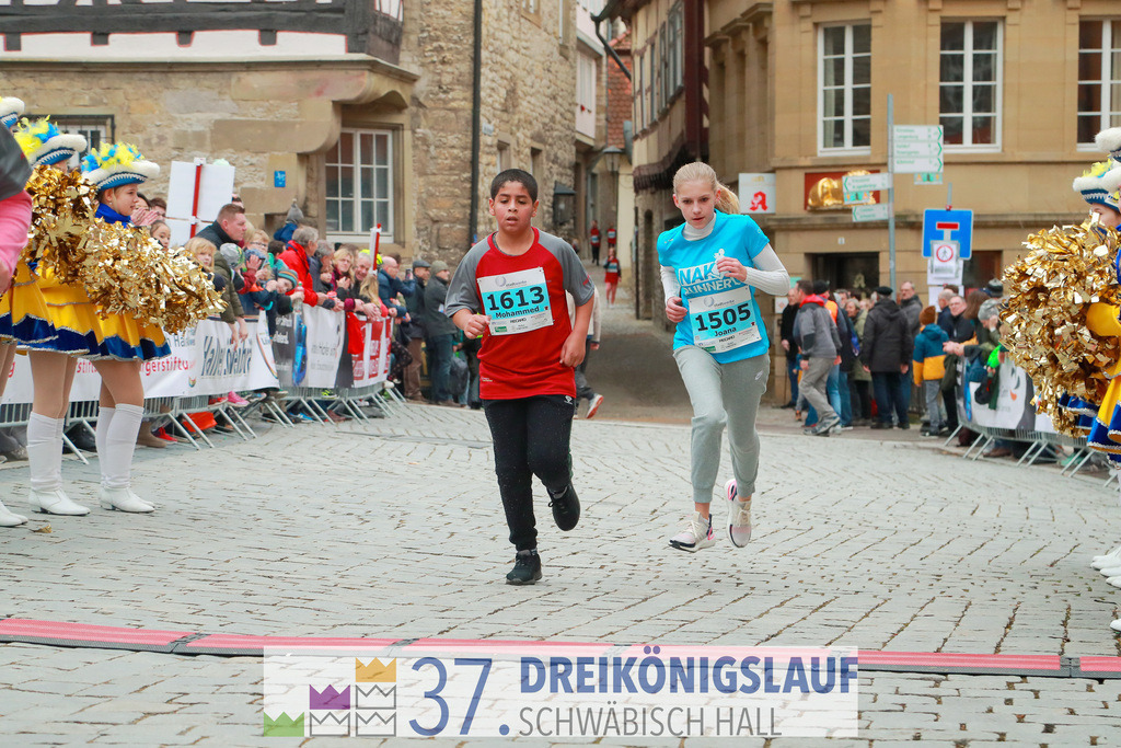 Stadtwerke Jugendlauf 1700m | 3 Koenigslauf 2023 - Realisiert mit Pictrs.com
