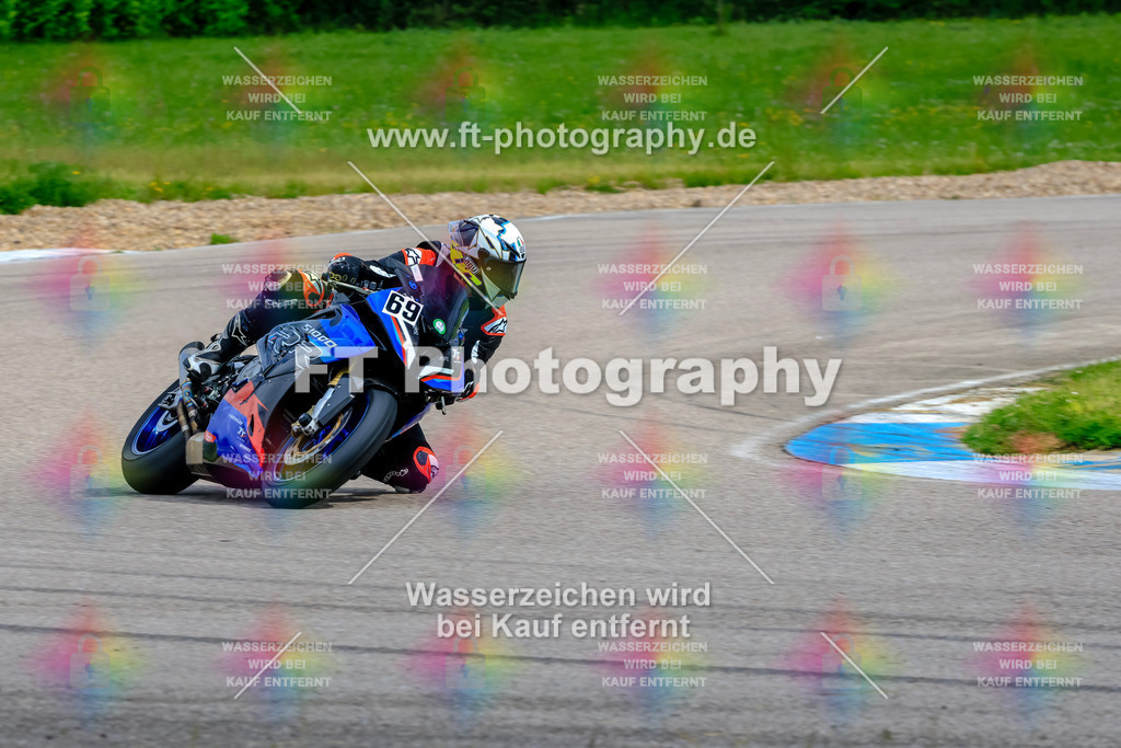 MotoTeam-8969 | Hier findet Ihr Bilder von Touristenfahrten auf der Nürburgring Nordschleife oder von anderen Veranstaltungen die ich besucht habe. Viel Spass beim Durch Schauen 