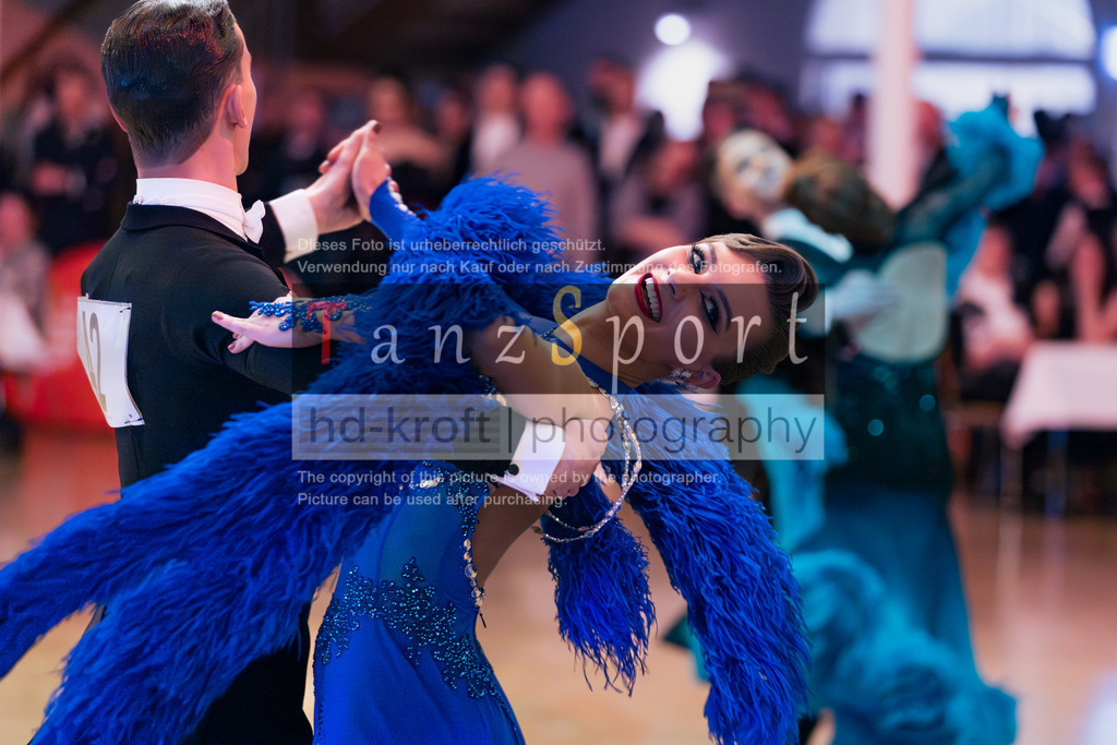 20251129_DM-HGS-S-Std_09306 | Tanzsportbilder, Standardtanz, Lateintanz, WDSF, DTV, LTVB, dancecomp, goc, hessen tanzt, blaues band der spree, walzer, tango, wiener walzer, slowfox, quickstepp, samba, rumba, cha-cha-cha, paso doble. jive, hd-kroft photography, turniertanzsport