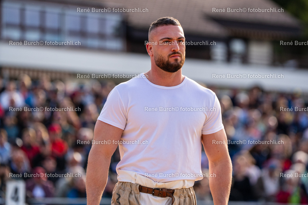 BUR00355 | René Burch leidenschaftlicher Fotograf aus Kerns in Obwalden.  Hier finden sie Sport, Landschaft und Natur Fotografie.
 - Realisiert mit Pictrs.com