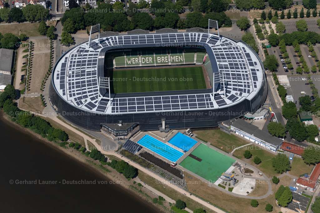 4029729 | BREMEN 01.06.2020 Das Weserstadion in Bremen - das Stadion des Fußball-Bundesligisten Werder Bremen. // The Weser Stadium in Bremen, the stadium of the Bundesliga club Werder Bremen. Foto: Gerhard Launer