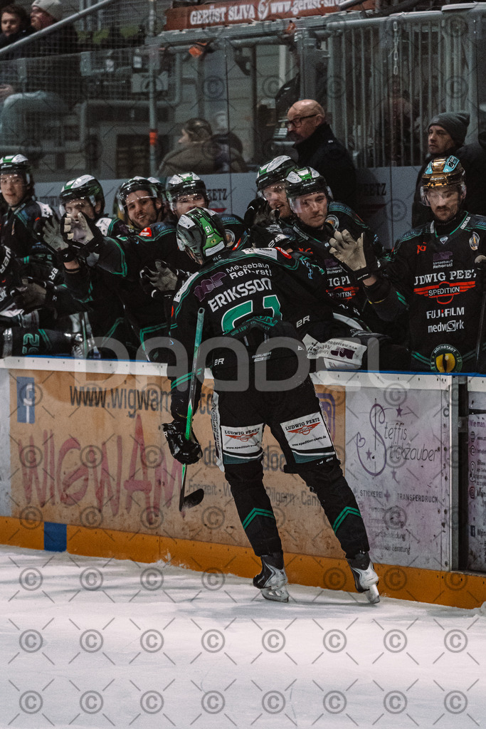 Alligators_vs_Peiting_04_01_2026-073 | Höchstadt Alligators Fotogalerie: Eishockey-Action aus Franken. Professionelle Spielfotos, Portraits & Stadionbilder zum Download. Jetzt entdecken! - Realisiert mit Pictrs.com