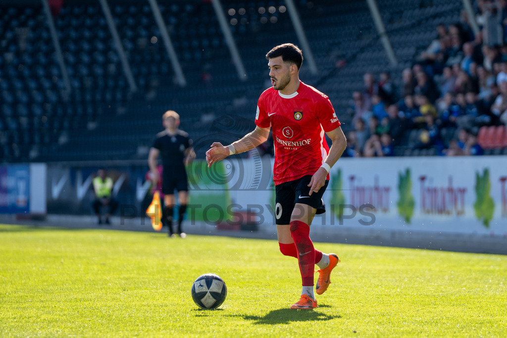 SG Sonnenhof Großaspach vs. KSV Hessen Kassel, Fussball, Regionalliga Südwest, 23. Spieltag, Saison 2025/2026, 07.03.2026 | Mert Tasdelen (SG Sonnenhof Großaspach, #10),SG Sonnenhof Großaspach vs. KSV Hessen Kassel, Fussball, Regionalliga Südwest, 23. Spieltag, Saison 2025/2026, 07.03.2026Foto: photosbyphips/Philip Ziegler