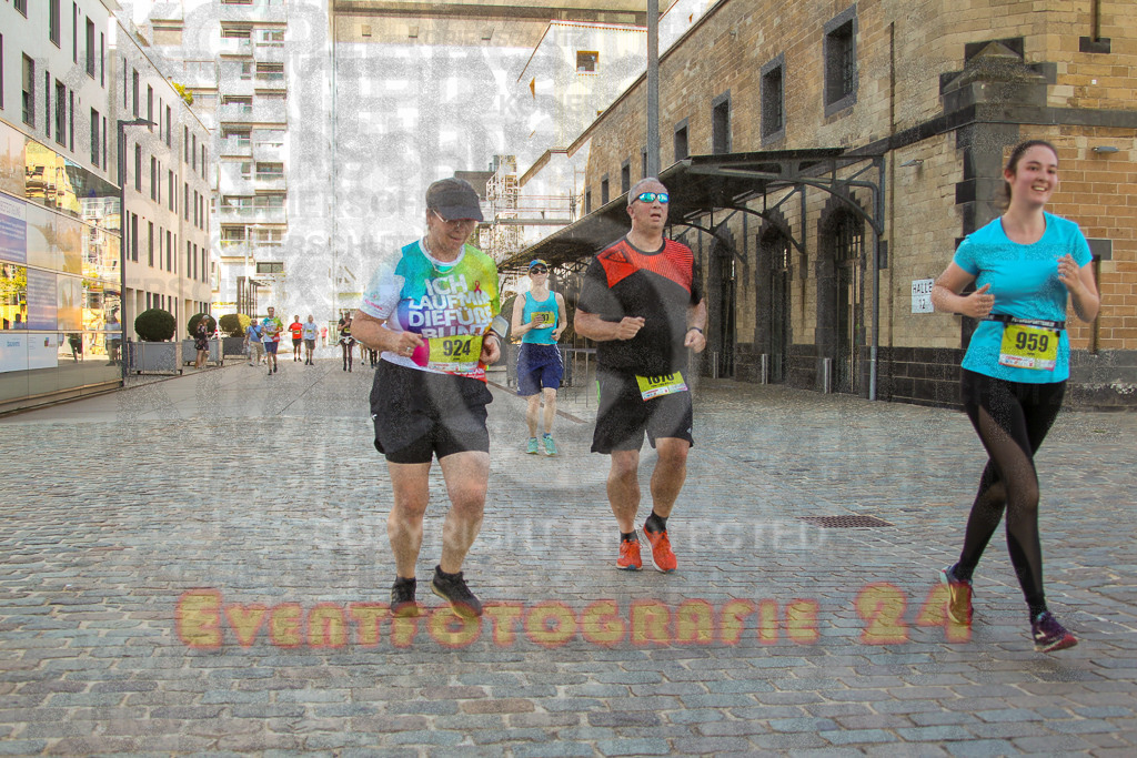 240921_1334_EV4_8663 | Sportfotografie im Rhein-Sieg Kreis, Köln, Bonn, NRW, Rheinland Pfalz, Hessen, etc. Unser Tätigkeitsfeld umfasst den Laufsport vom Volkslauf über den Marathon, Duathlon, Triathon bis zum Ultralauf wie Kölnpfad Ultra oder Schindertrail.