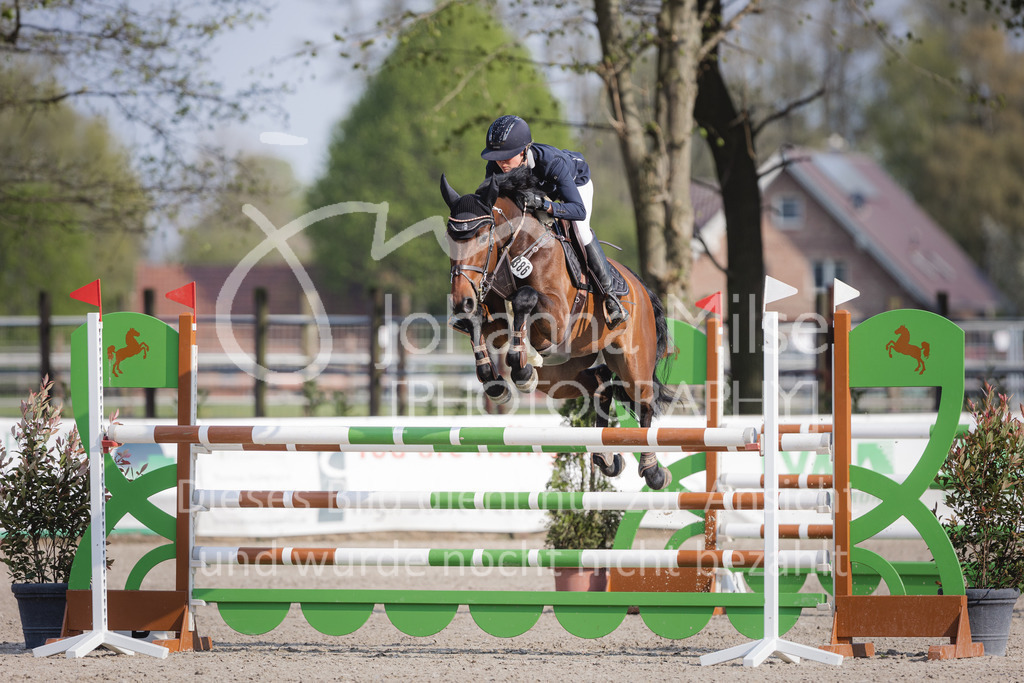 220426_Mühlen_05SprgPf-M-517 | Mühlen Late Entry
26.04.2022
05 Springpferdeprüfung Kl.M* 5-7j.