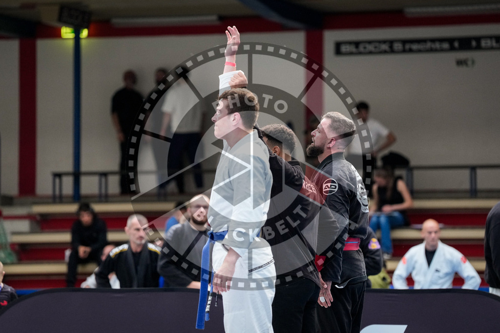 20250920PBB1511 | Athletes compete during the AJP Tour Hamburg International Jiu-Jitsu Championship, on September 20, 2025 in Hamburg, Germany. © Chiara Dazi / photoblackbelt