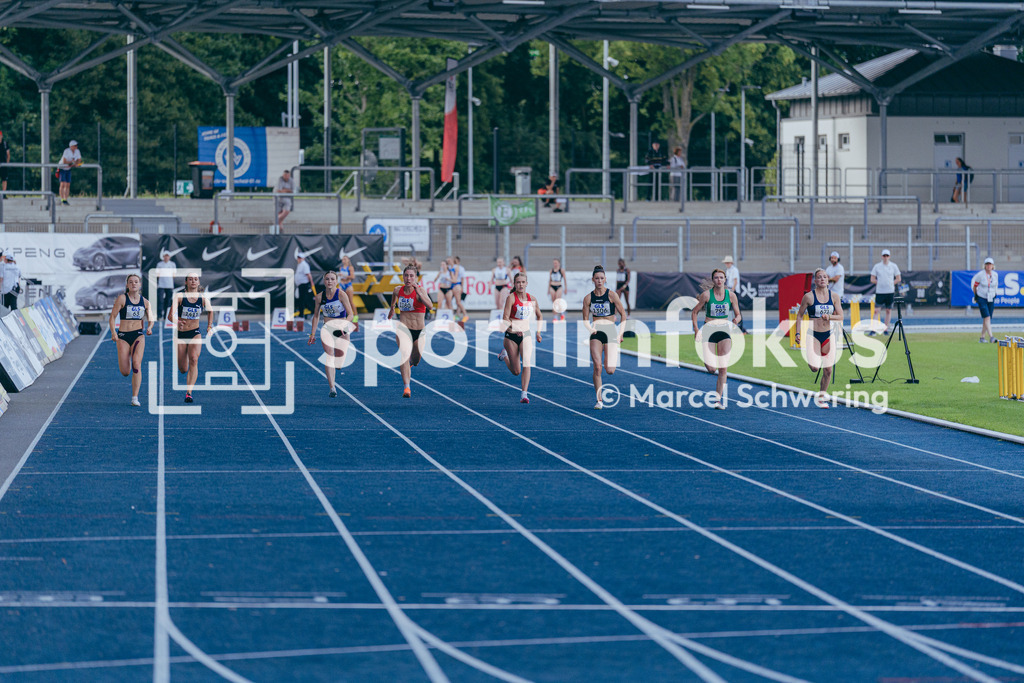 DM U23 U18 Bochum 2026 | wU18 100-Meter-Lauf Finale, Deutsche Meisterschaften der U18 &amp; U23 2026, Lohrheidestadion Bochum-Wattenscheid, 04.07.2026 Foto: Marcel Schwering / sportimfokus - Realisiert mit Pictrs.com