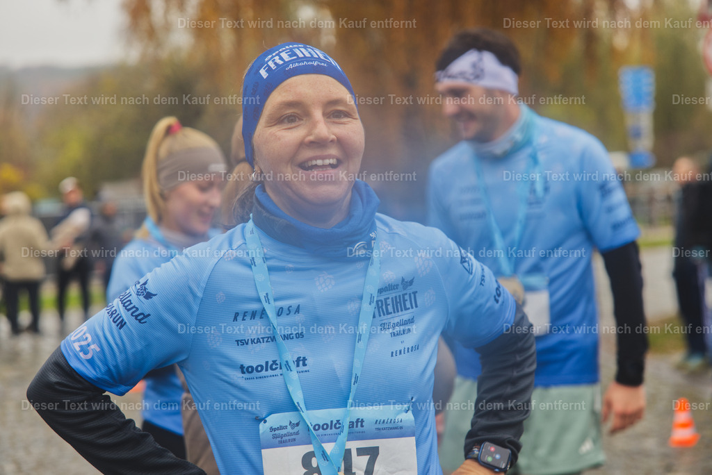 cineathletes-huegelland-2025-11-09-13-08-29 | Sportfotografie rund um Obstacle Course Racing und Trail Run - Realisiert mit Pictrs.com