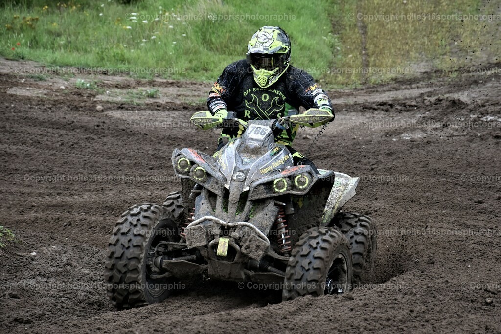 DSC_0469_01 (2) | Sportfotografie , Motorsport, Motoross, Reitsport, Mointainbike, Enduro,
Landschaft , Outdoor, Eventfotografie, Landschaft, Bilder online bestellen - Realisiert mit Pictrs.com