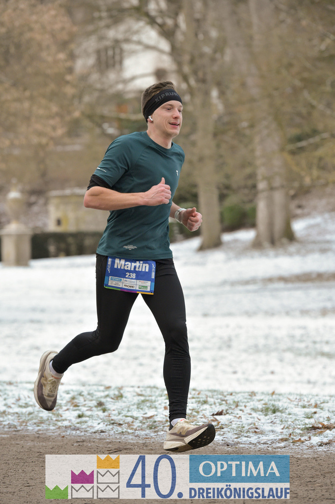 VR Bank Hauptlauf 10km | 40. Optima 3koenigslauf 2026 - Realisiert mit Pictrs.com