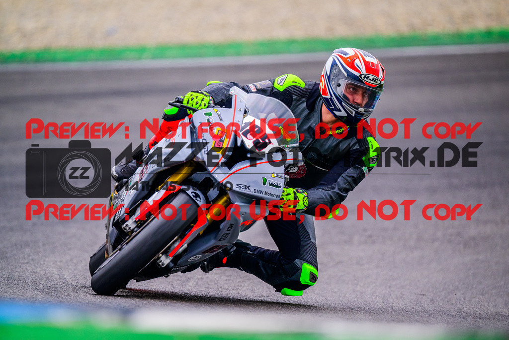 MaZZes_FotoMatrix_240614_6007705_2-8 | ROT