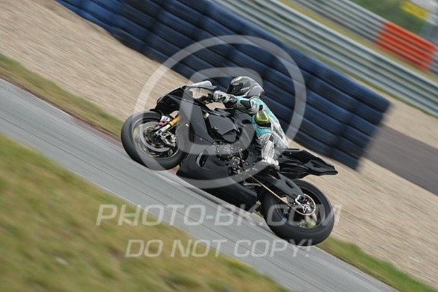 2024_08_18_PBK_42952 | Sportfotografie; SlowMotion; Video; Rennstrecke; Hafeneger; Speer; Racing; RSE; BMW; CBO; Trackday; Motorsportarena; Hockenheimring; Brno; Most; Barcelona; Valencia