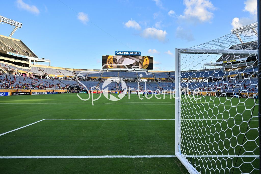 Los Angeles FC - CR Flamengo | Im Camping World Stadium von Orlando - Florida findet heute das Gruppenspiel zwischen Los Angeles und Flamengo statt / Stadionfoto / Stadionbild / Symbolbild / FIFA Club World Cup: Los Angeles FC - CR Flamengo, Camping World Stadium am 24.06.2025 / NOT FOR SALE IN USA