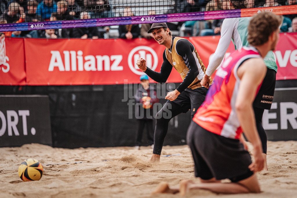 Beachvolleyball | Männer | Allianz German Beach Tour 2026 | Tourstop Düsseldorf | 17.05.2026 | Lukas Pfretzschner jubelt