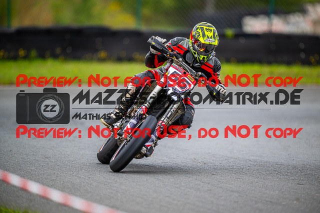 MaZZes_FotoMatrix_230813_6632 | UE40